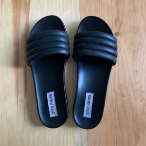 Steve Madden slides